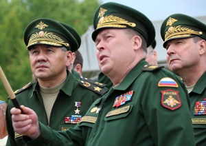 Shoygu with Western MD Commander General-Colonel Anatoliy Sidorov (photo: Mil.ru)
